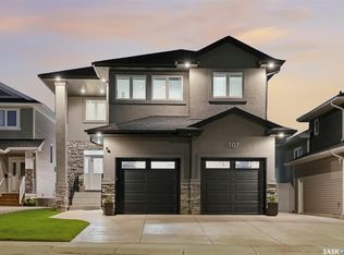 107 Schumacher Bay, Saskatoon, SK S7V 0H7