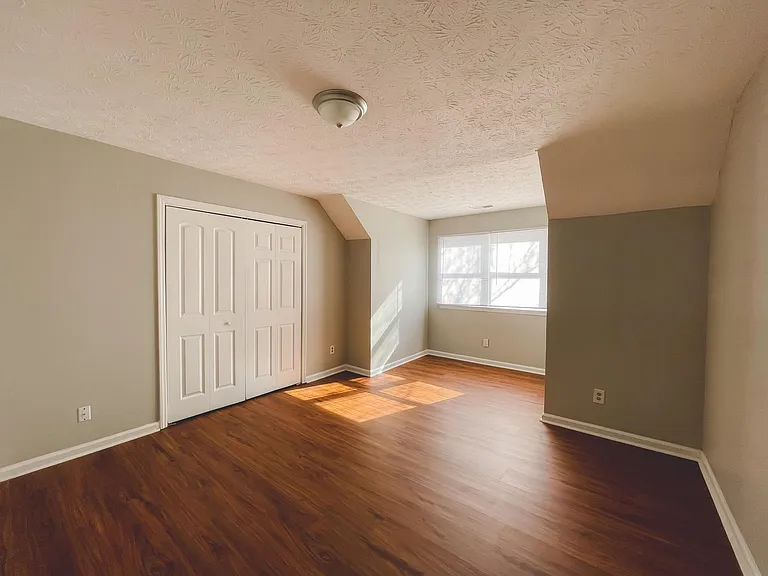 2021 Hunters Cove Dr — Photo 15