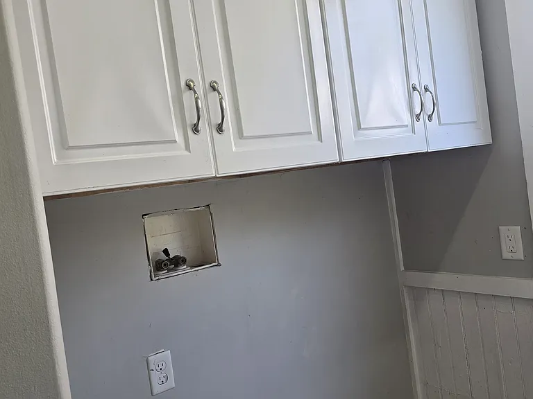 171 Oak St #1 — Photo 11