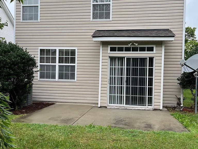 2017 Remington Oaks Cir — Photo 36