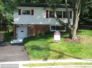 1943 Willow Ln, Woodbridge, VA 22191