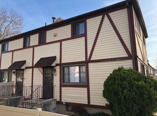 460 Hawthorne Ave, Staten Island, NY 10314
