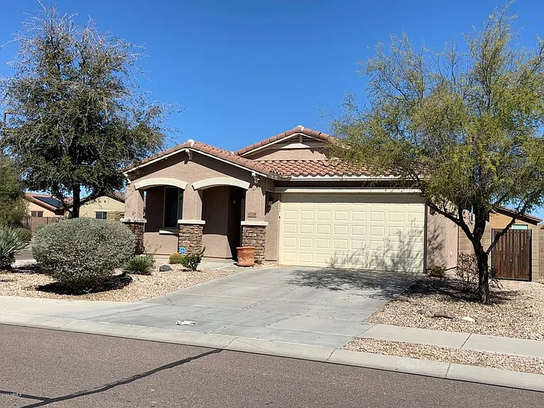 17748 W Desert Bloom St — Photo 2