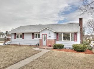 156 Howe St, Methuen, MA 01844