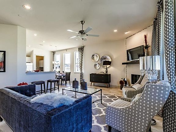5th image of 13275 Marbella Dr