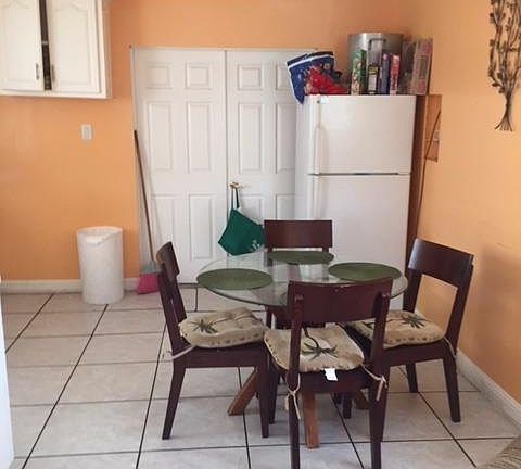 5th image of 331 E Bunny Ave