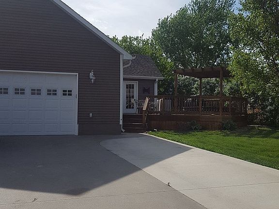 3rd image of 514 26th St