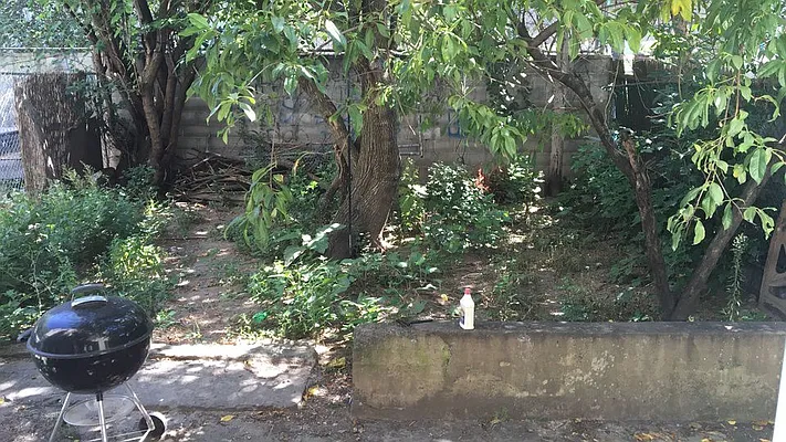 Rented by Nooklyn NYC LLC | media 19