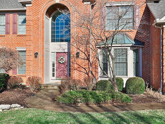 2nd image of 6890 Sweetfarm Ln