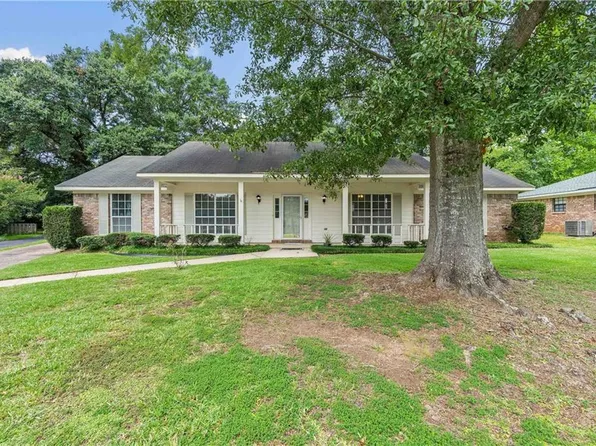 2208 Pine Needle Drive W, Mobile, AL 36609