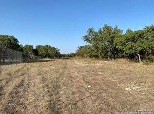 120 Big Sky Rd NW, Harper, TX 78631