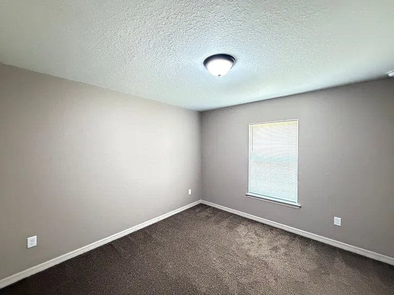 2209 SW 156th Loop — Photo 14