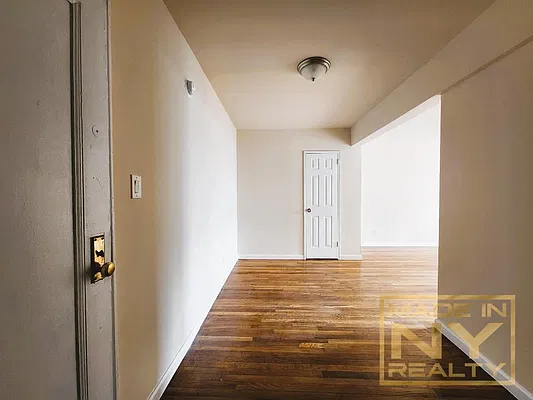 Rented by Made In NY Realty | media 7