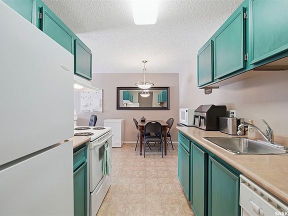 5th image of UNIT 214-111 Wedge ROAD