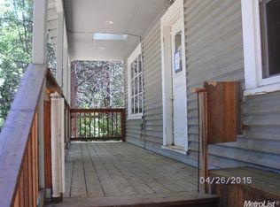 2910 Hazel Valley Rd, Pollock Pines, CA 95726