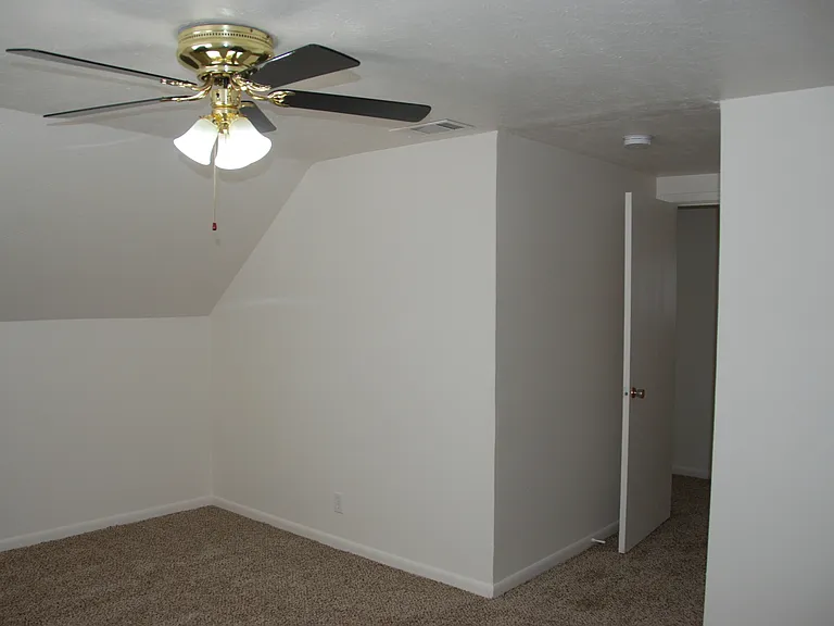 3520 Sunnydale Ln — Photo 16