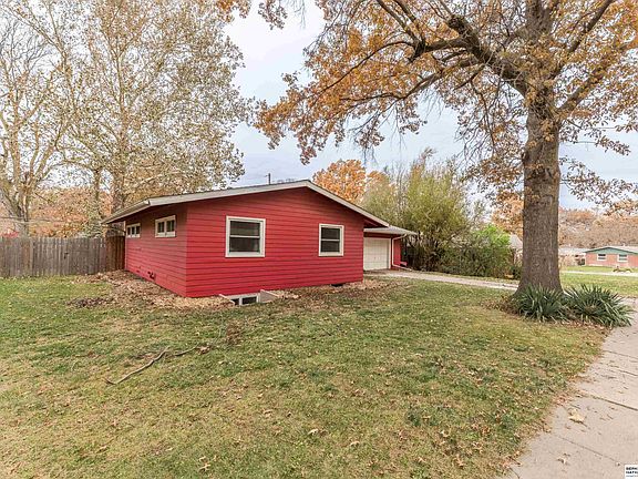 2nd image of 3115 Shirley Ct