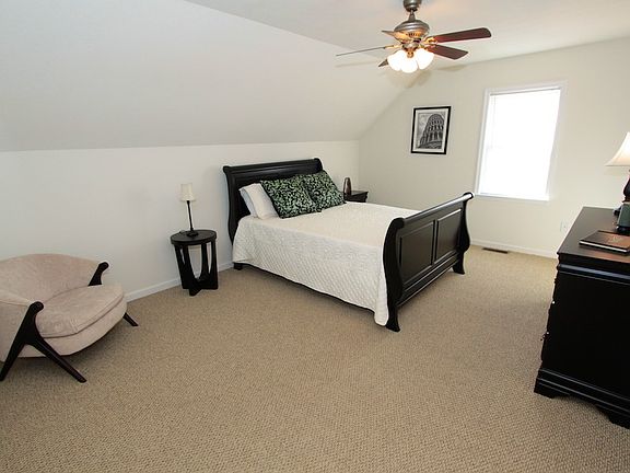 Deluxe 3rd Floor Master Bedroom 1_10152013