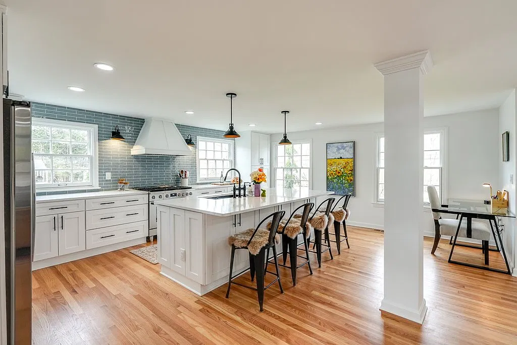 Hemlock Rd, Chagrin Falls — Photo 3
