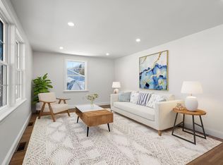 8 Spruce St, Hudson, NH 03051