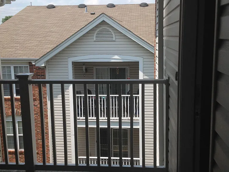 1311 River Dale Dr #303 — Photo 6