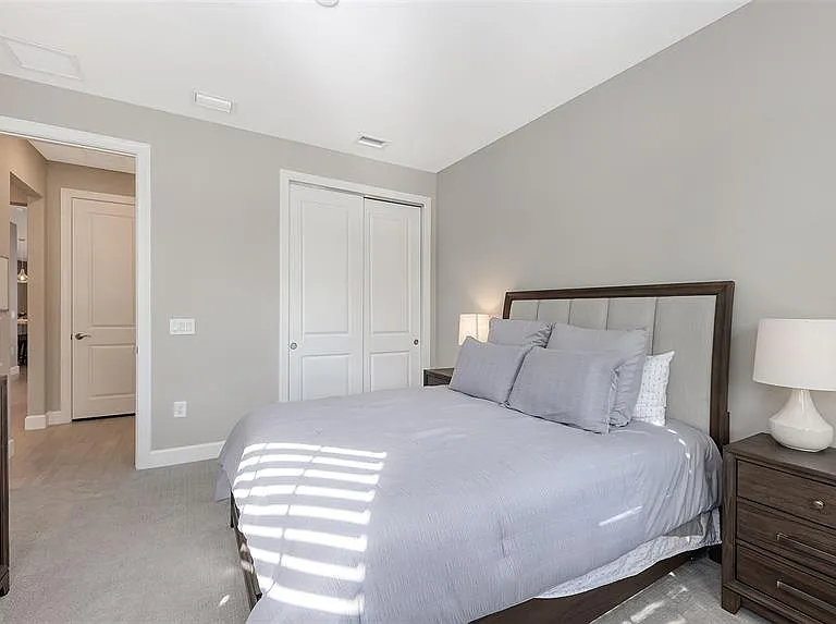 7675 Summerland Cv — Photo 27