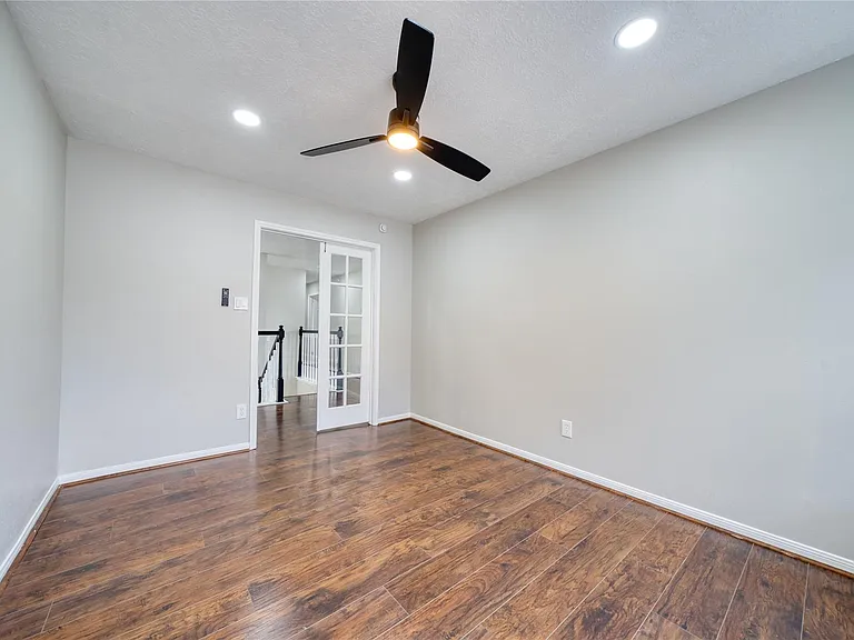 619 Green Belt Dr — Photo 22