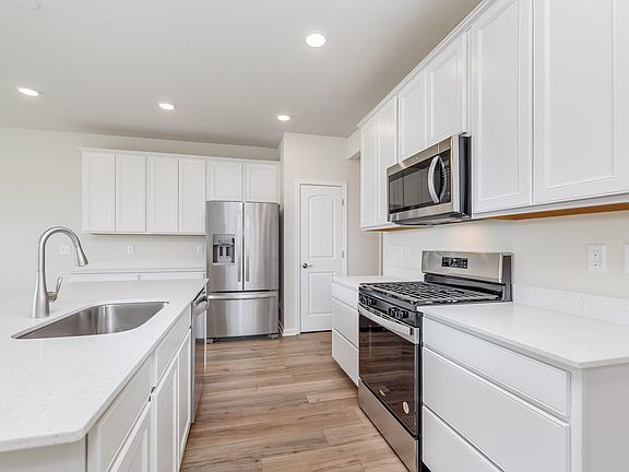 2nd image of 3299 Noriker Ln