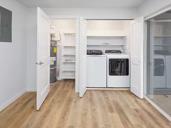 4th image of 21208 50th Ave W #D
