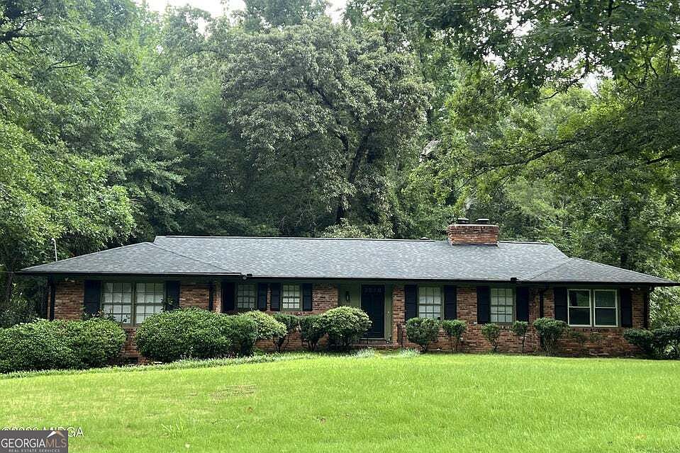 1st image of 4915 Wesleyan Dr N