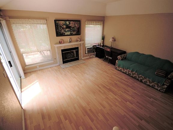 4th image of 4833 Brittney Lee Ct