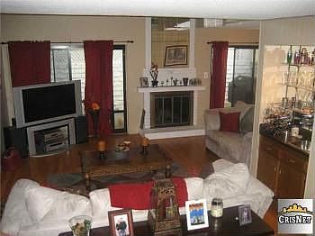 2nd image of 20601 Roscoe Blvd Unit E