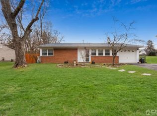 38 Richford Rd, Kendall Park, NJ 08824