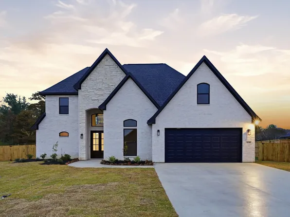 1120 Mary Diane McCall Dr, Lake Charles, LA 70605