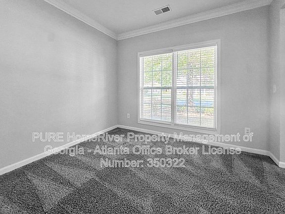2nd image of 1119 Silvergate Ln