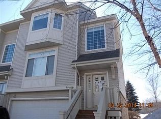 2537 Eagle Trace Ln, Woodbury, MN 55129