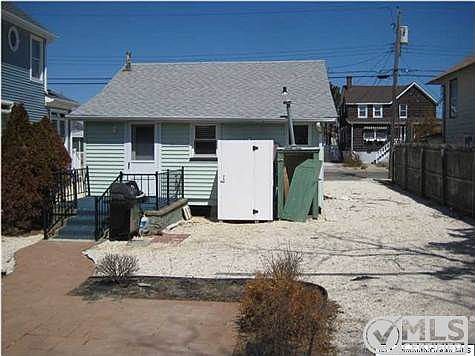 2nd image of 104 Vance Ave