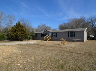 5510 Mesquite Meadow Ln, Bryan, TX 77808