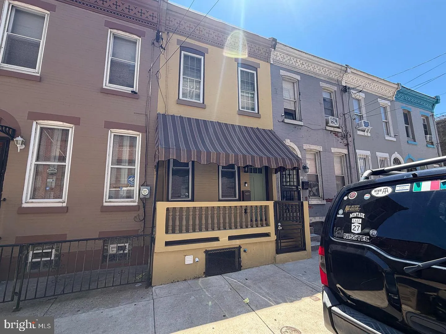 2 bed, 1.0 bath, 872 sqft, $1,700 — Photo 1