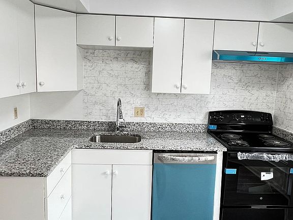 2nd image of 3805 Counselor Ln
