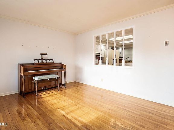 5th image of 5818 Dutchwood Ln