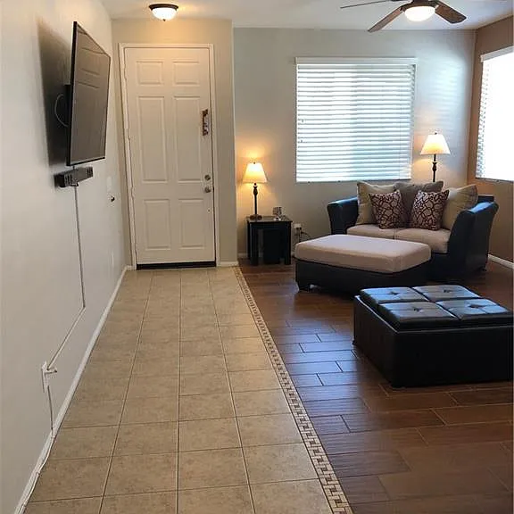 45204 Almora St — Photo 2
