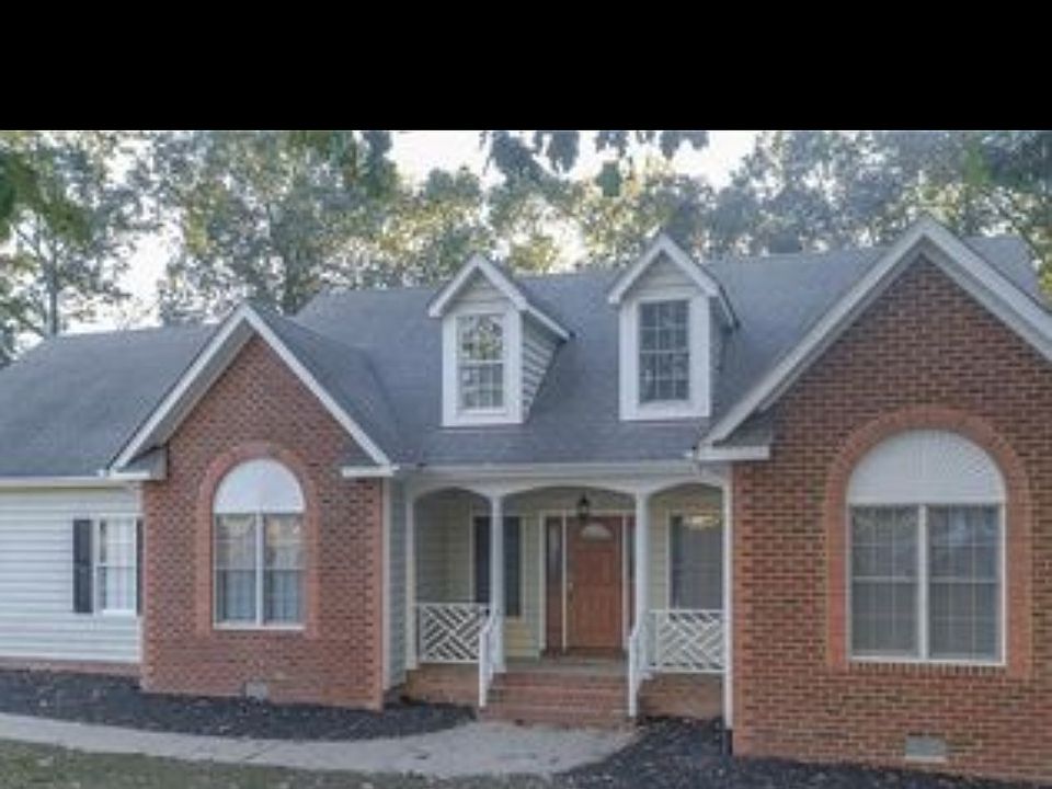 2nd image of 4248 Cedar Creek Ln #1
