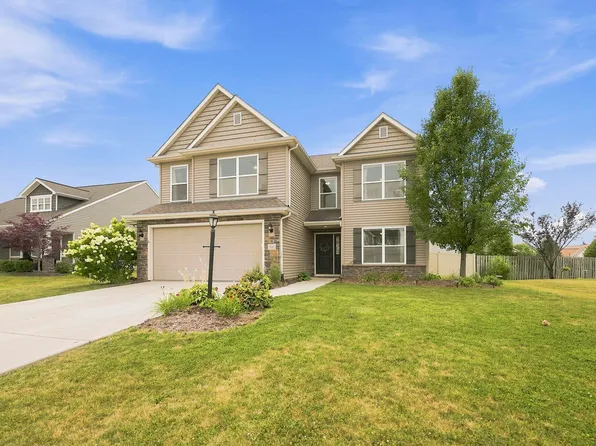 8211 Queenboro Ct, Fort Wayne, IN 46835