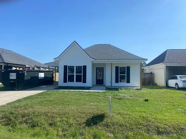 13536 Rose Dr, Walker, LA 70785