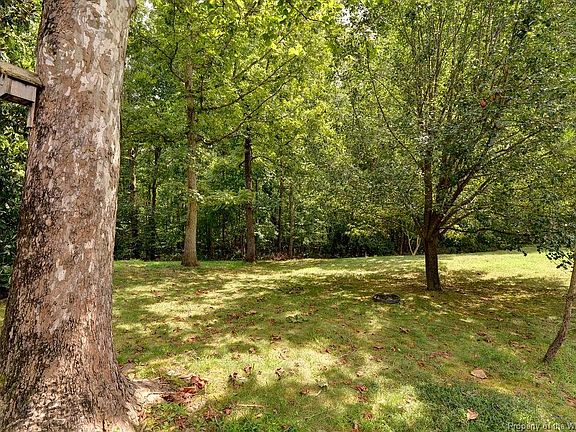 5th image of 6300 Chiswick Park