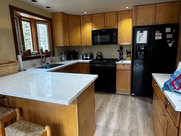 111 Basque Dr — Photo 6