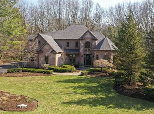 9315 Lake Ridge Dr, Clarkston, MI 48348