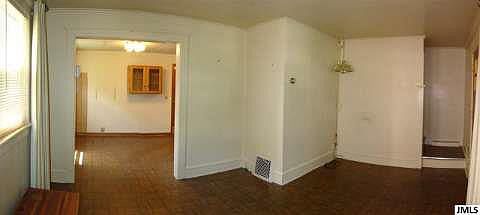 4th image of 1222 Loeser Ave