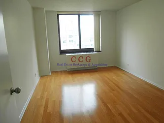 Rented by CCG Real Estate Brokerage